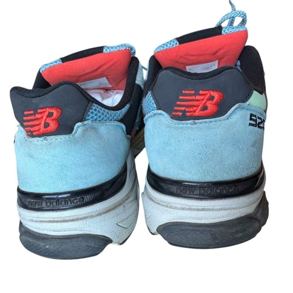 New Balance 920 Light Blue and Red Running Shoes Men’s 10.5 NICE RARE UK - Picture 4 of 9